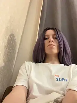 Snapshot of RinaMood chatting on December 20, 1:43 pm RinaMood online show from December 20, 1:43 pm