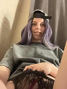 Snapshot of RinaMood chatting on December 29, 2:42 pm RinaMood online show from December 29, 2:42 pm