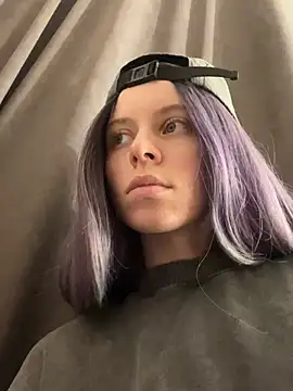 Snapshot of RinaMood chatting on January 6, 4:55 pm RinaMood online show from January 6, 4:55 pm