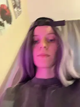 Snapshot of RinaMood chatting on January 25, 7:06 am RinaMood online show from January 25, 7:06 am