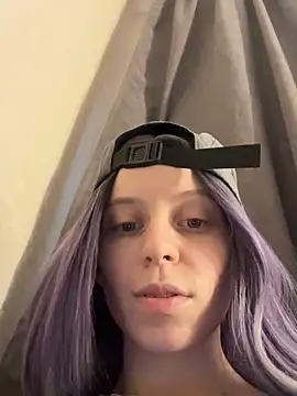 Snapshot of RinaMood chatting on January 31, 7:50 am RinaMood online show from January 31, 7:50 am