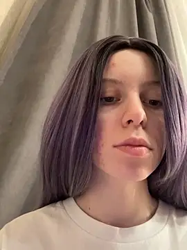 Snapshot of RinaMood chatting on February 24, 3:42 pm RinaMood online show from February 24, 3:42 pm