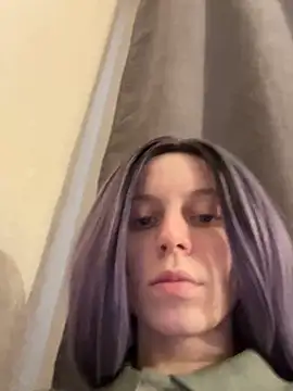 Snapshot of RinaMood chatting on March 6, 8:41 am RinaMood online show from March 6, 8:41 am