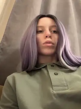 Snapshot of RinaMood chatting on March 8, 12:09 pm RinaMood online show from March 8, 12:09 pm