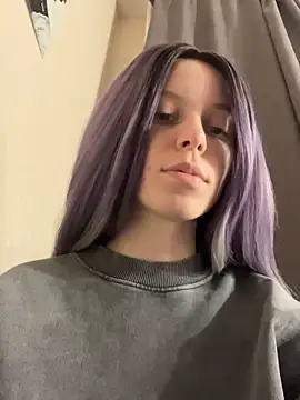 Snapshot of RinaMood chatting on March 21, 11:44 am RinaMood online show from March 21, 11:44 am