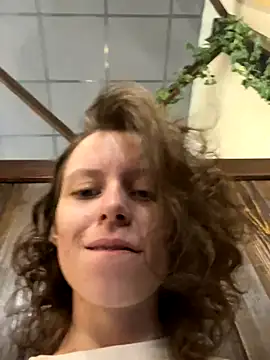 Snapshot of RinaMood chatting on September 11, 6:46 am RinaMood online show from September 11, 6:46 am