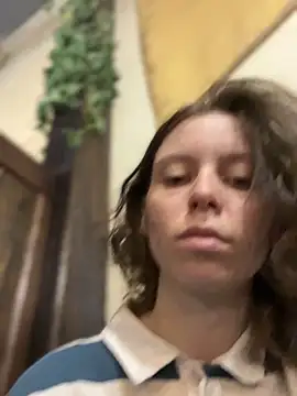 Snapshot of RinaMood chatting on September 18, 7:54 am RinaMood online show from September 18, 7:54 am