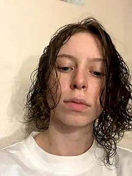 Snapshot of RinaMood chatting on October 7, 11:07 am RinaMood online show from October 7, 11:07 am