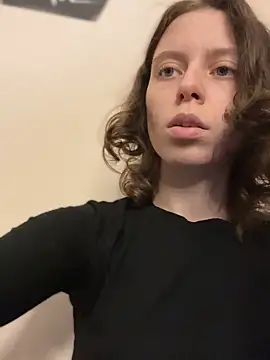 Snapshot of RinaMood chatting on October 24, 11:06 am RinaMood online show from October 24, 11:06 am