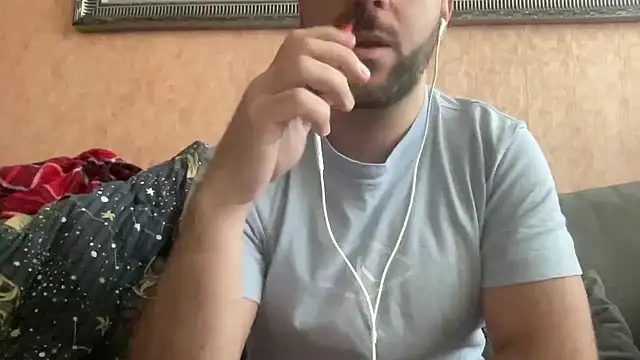 RedDante89 online show from December 15, 8:30 am