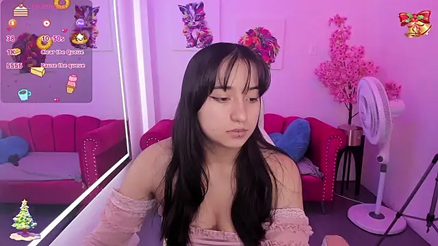 Snapshot of Miss_dolly_ chatting on December 6, 12:16 pm Miss dolly  online show from December 6, 12:16 pm