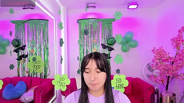 Snapshot of Miss_dolly_ chatting on March 18, 12:25 pm Miss dolly  online show from March 18, 12:25 pm