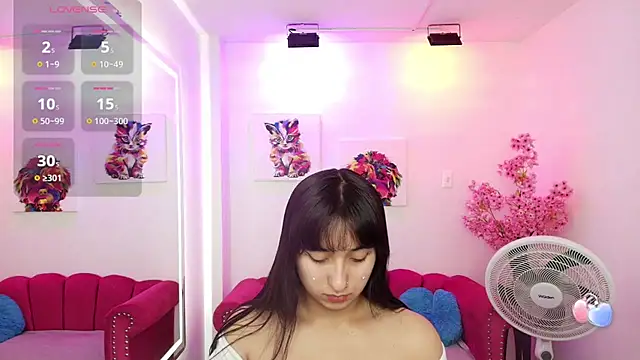 Snapshot of Miss_dolly_ chatting on September 15, 1:00 pm Miss dolly  online show from September 15, 1:00 pm