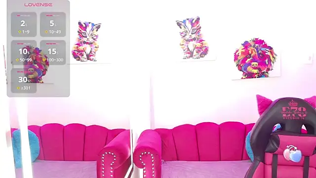 Snapshot of Miss_dolly_ chatting on October 1, 12:33 pm Miss dolly  online show from October 1, 12:33 pm