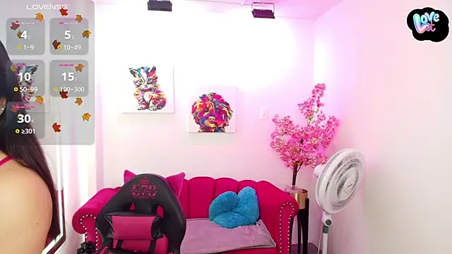 Snapshot of Miss_dolly_ chatting on October 21, 12:28 pm Miss dolly  online show from October 21, 12:28 pm