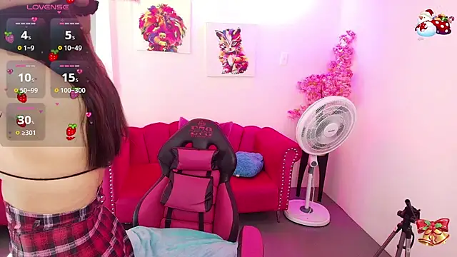 Miss dolly  online show from November 18, 12:31 pm