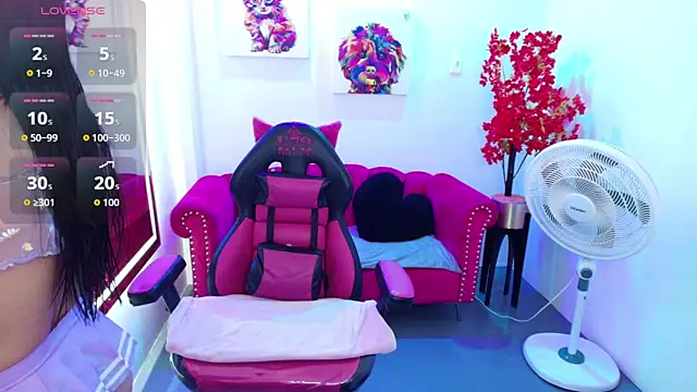 Miss dolly  online show from April 8, 12:27 pm