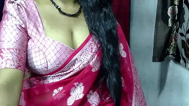 Snapshot of samyukthapuretelugu chatting on March 2, 2:43 pm samyukthapuretelugu online show from March 2, 2:43 pm