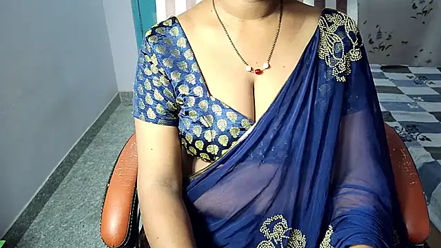 Snapshot of samyukthapuretelugu chatting on July 13, 4:48 am samyukthapuretelugu online show from July 13, 4:48 am