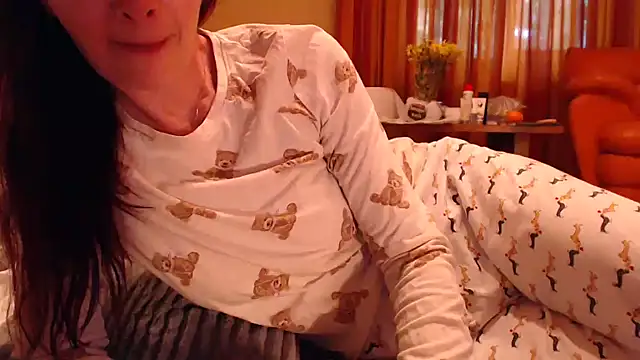 LovelyAndraGirl online show from May 29, 1:42 pm