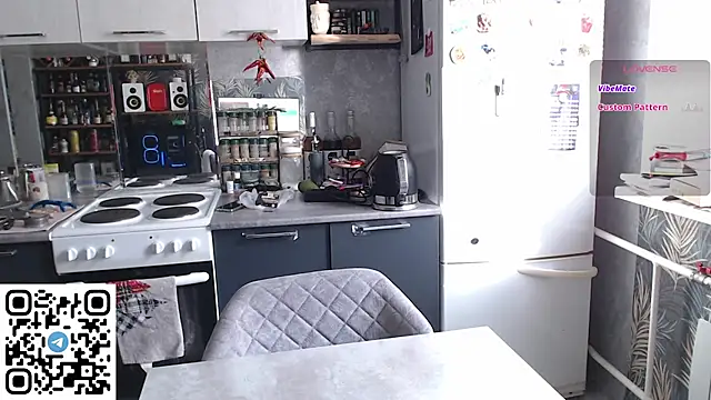 Snapshot of Kelly_Hardy chatting on March 14, 8:53 am Kelly Hardy online show from March 14, 8:53 am