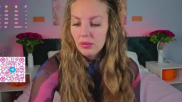 Snapshot of Kelly_Hardy chatting on November 9, 1:15 am Kelly Hardy online show from November 9, 1:15 am