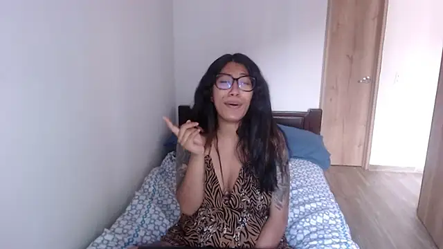 sofia rosse4 online show from February 24, 8:47 pm