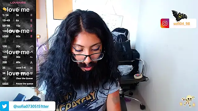 Snapshot of sofia_rosse4 chatting on April 11, 10:14 pm sofia rosse4 online show from April 11, 10:14 pm