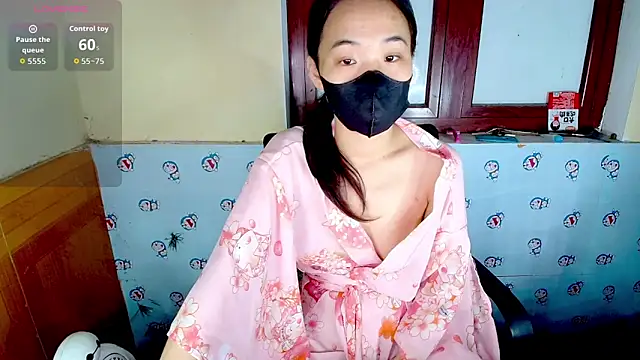   Saphia   online show from April 16, 3:13 pm