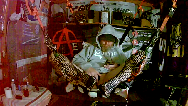 Cummerforyouu2 online show from March 17, 7:23 am