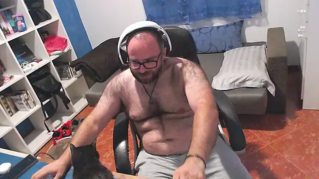 ravingr4d4 online show from July 25, 10:40 pm