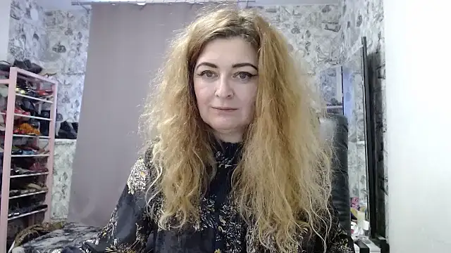 Helen1974 online show from January 15, 11:43 am