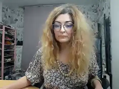 Helen1974 online show from March 13, 1:54 am