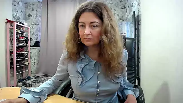 Helen1974 online show from May 15, 8:32 am