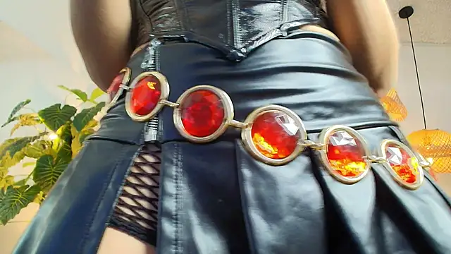 bellablack27 online show from April 12, 8:03 pm