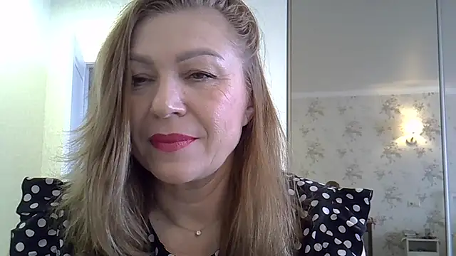 Alexandra-Rosee online show from December 15, 5:34 am