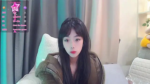 Snapshot of Duludulu_007 chatting on February 25, 12:55 pm Duludulu 007 online show from February 25, 12:55 pm