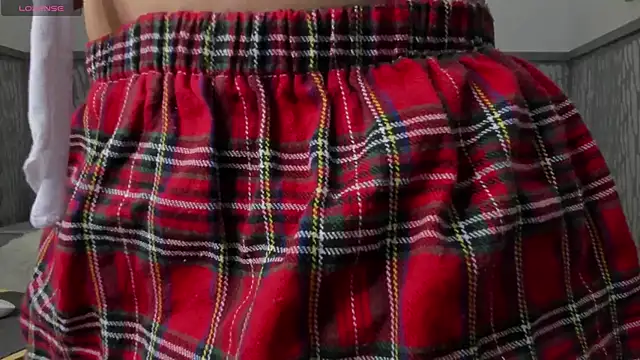 sexylaurita online show from March 11, 11:49 am