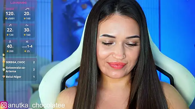 Adel chocolate  online show from April 21, 12:33 pm