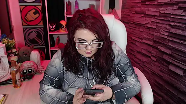 juliette rd online show from March 21, 8:19 am