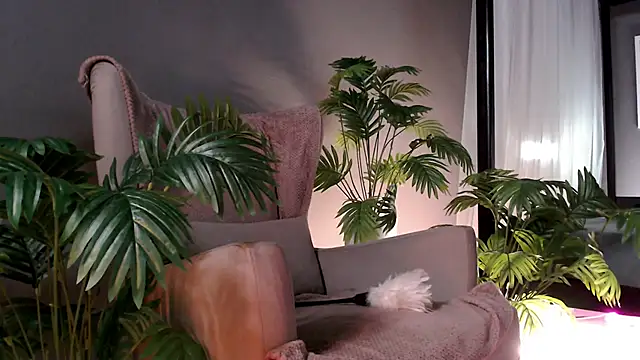 Snapshot of Dorothy_Meyer chatting on September 9, 2:55 am Dorothy Meyer online show from September 9, 2:55 am