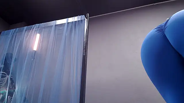 Snapshot of Dorothy_Meyer chatting on October 24, 11:06 am Dorothy Meyer online show from October 24, 11:06 am