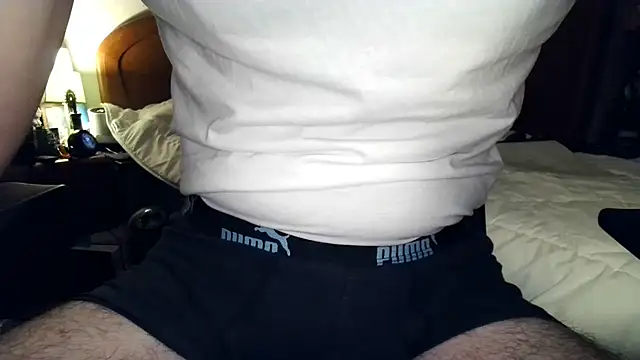 Snapshot of Hornyboyspanish2 chatting on July 22, 6:22 pm Hornyboyspanish2 online show from July 22, 6:22 pm
