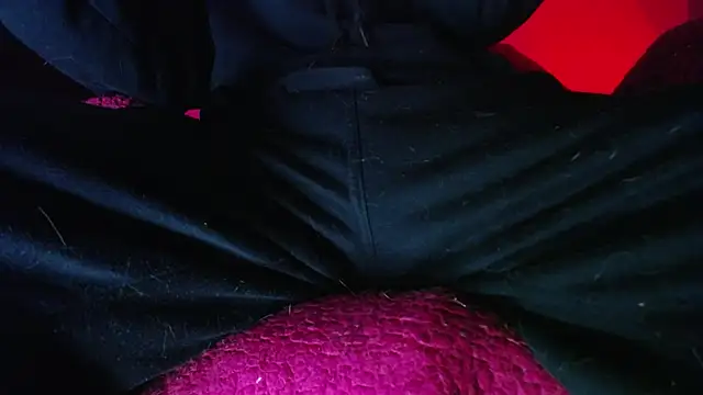 Snapshot of zacwatson_ chatting on November 14, 2:54 am zacwatson online show from November 14, 2:54 am