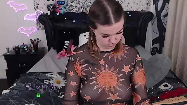 Snapshot of DaisieMaeXO chatting on October 7, 10:07 pm DaisieMaeXO online show from October 7, 10:07 pm