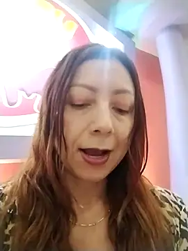 Snapshot of malusexy33 chatting on October 6, 7:11 pm malusexy33 online show from October 6, 7:11 pm