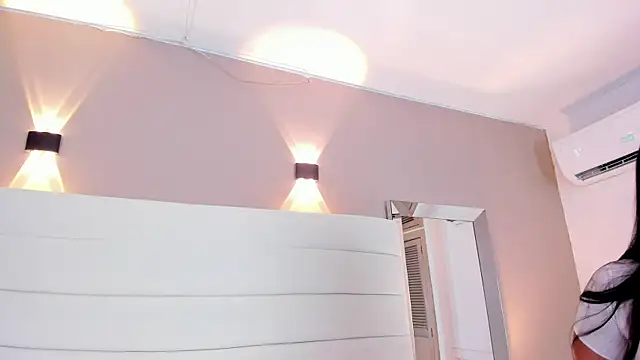 Lilly 2809  online show from March 7, 4:20 am