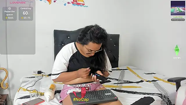 Snapshot of Tita_dirty chatting on March 7, 12:37 am Tita dirty online show from March 7, 12:37 am