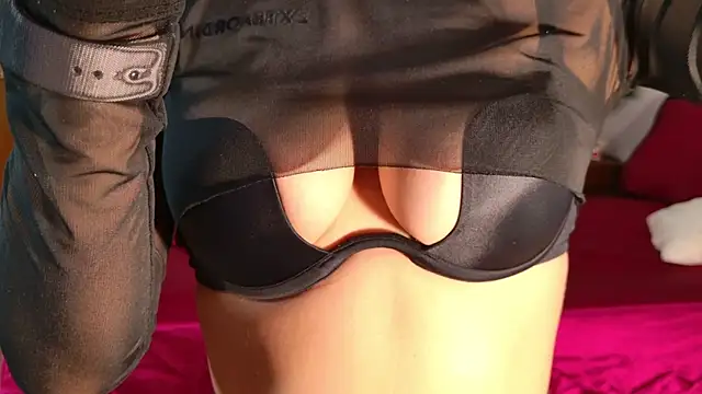 Snapshot of AvaBabyGirl chatting on November 30, 2:10 pm AvaBabyGirl online show from November 30, 2:10 pm