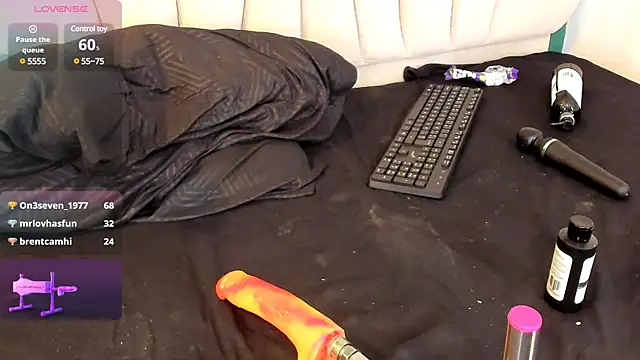 Snapshot of bonieklent chatting on January 27, 5:58 am bonieklent online show from January 27, 5:58 am